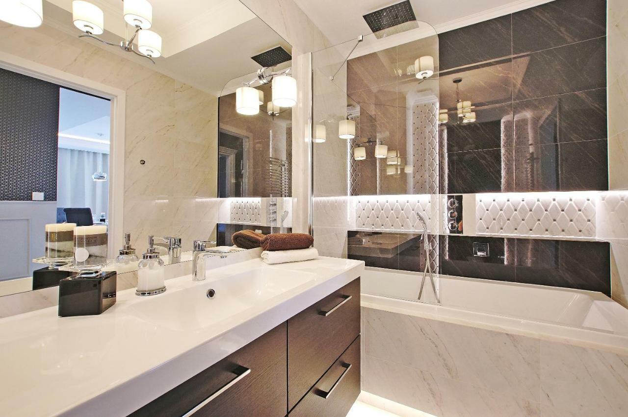 City Center - Aura By Apartmore Gdańsk Buitenkant foto